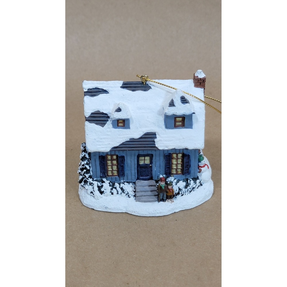 Thomas Kinkade Christmas Gathering Illuminated Ornament Winter Memories 88857